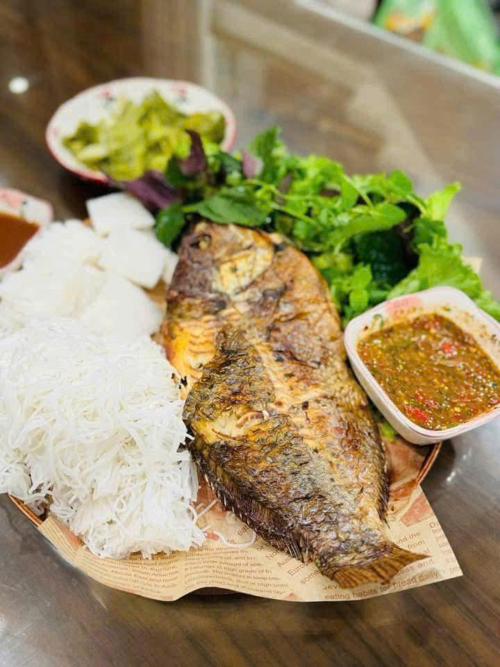 Cá Suối Nướng Tây Bắc